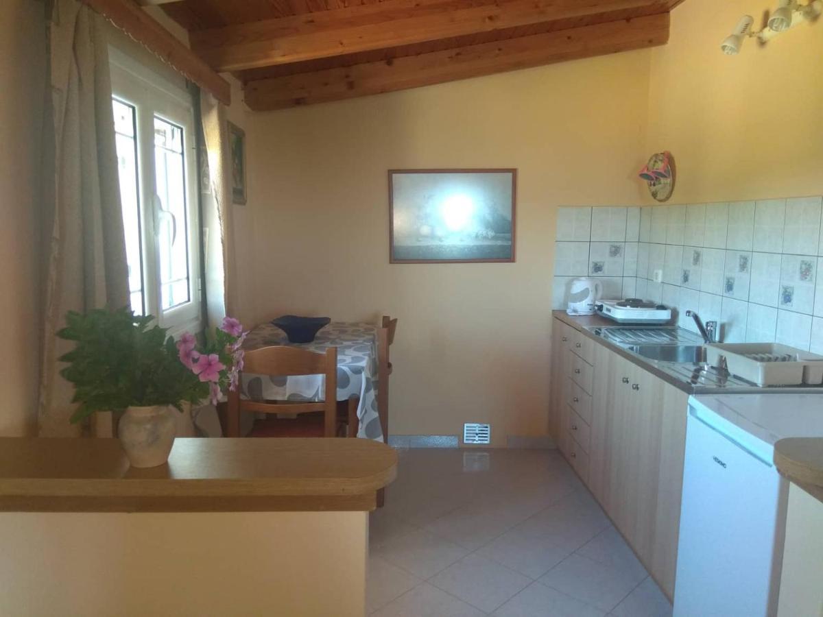Lefki Studios Lakíthra Buitenkant foto